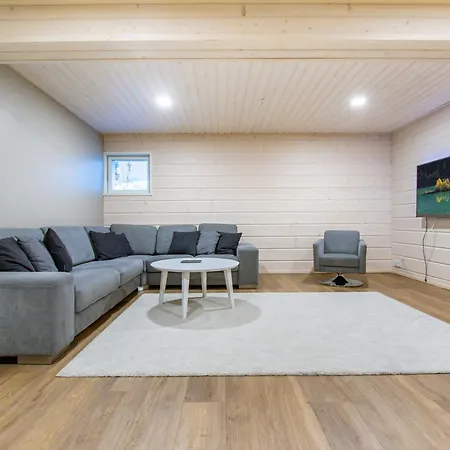 Salavan Tsaari By Interhome * Jämsä