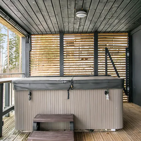 Salavan Tsaari By Interhome Jämsä